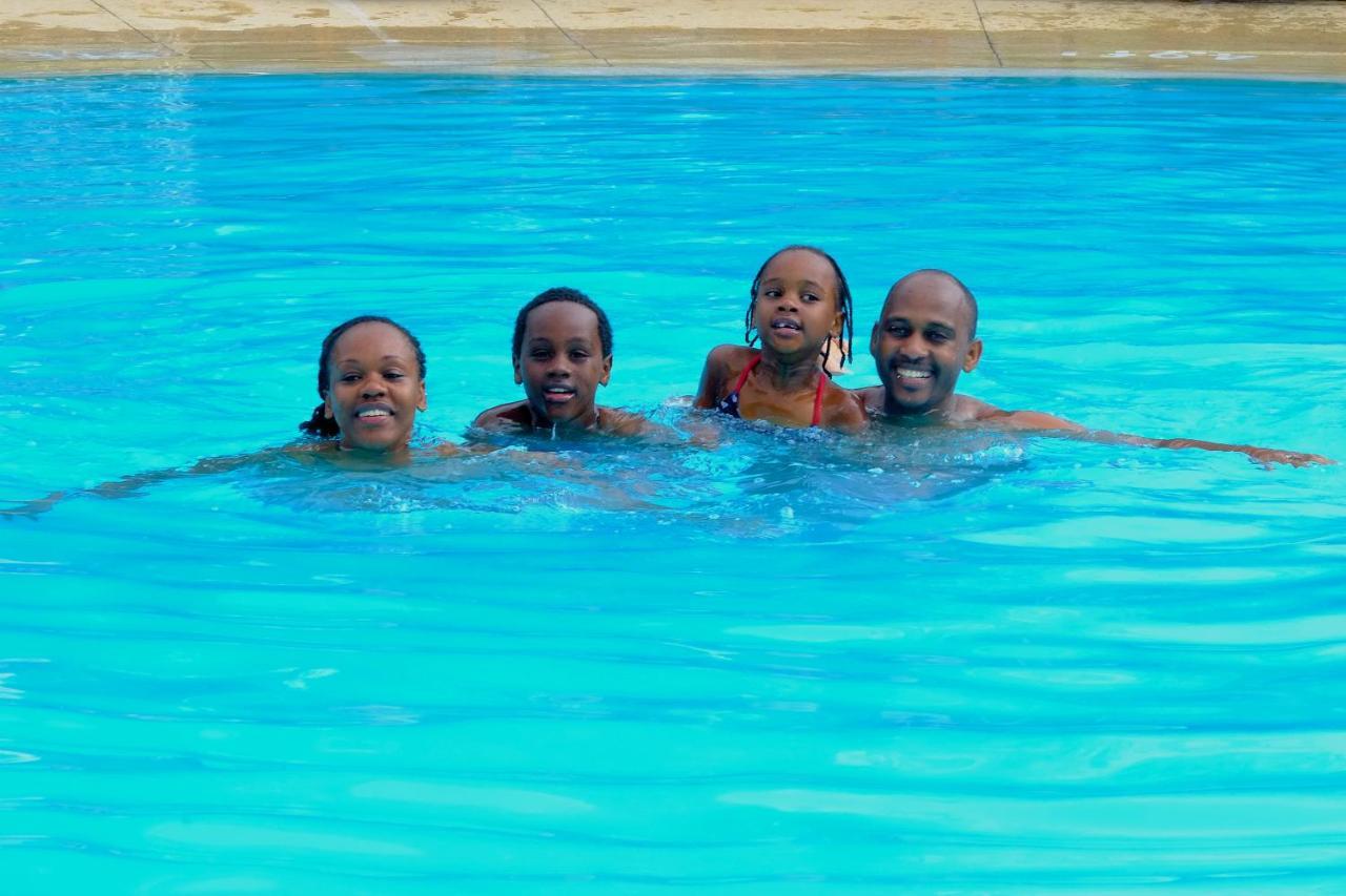 Great Rift Valley Hospedaje y Golf Resorts Naivasha Exterior foto